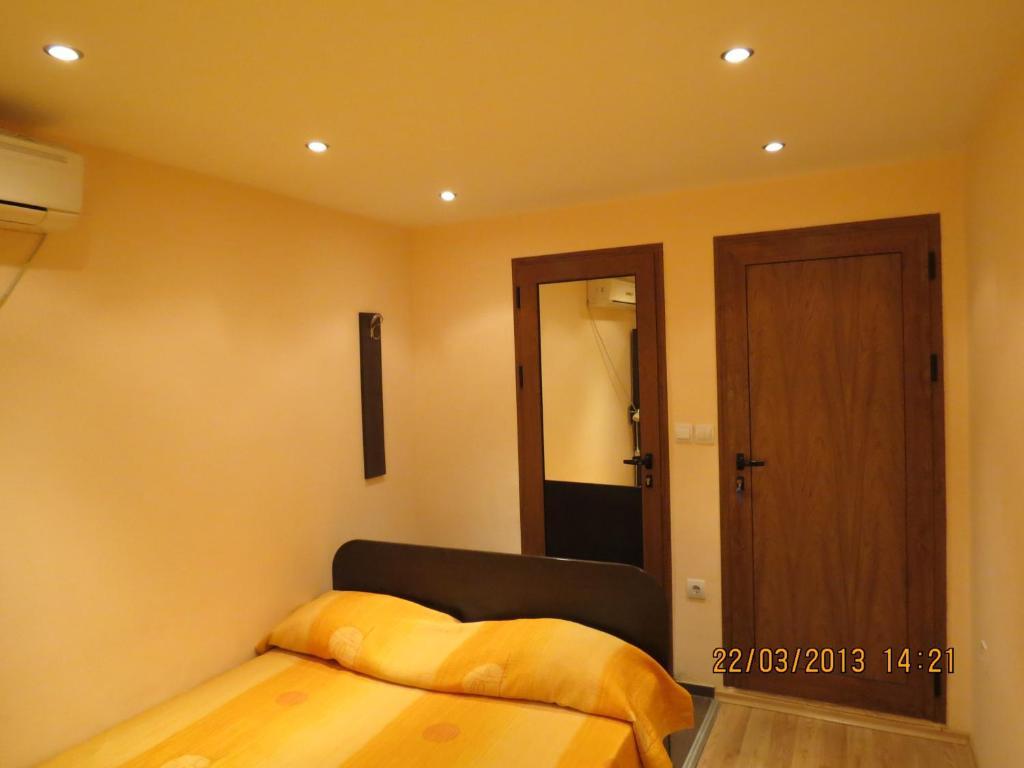 Family Hotel Lebed Nesebar Room photo