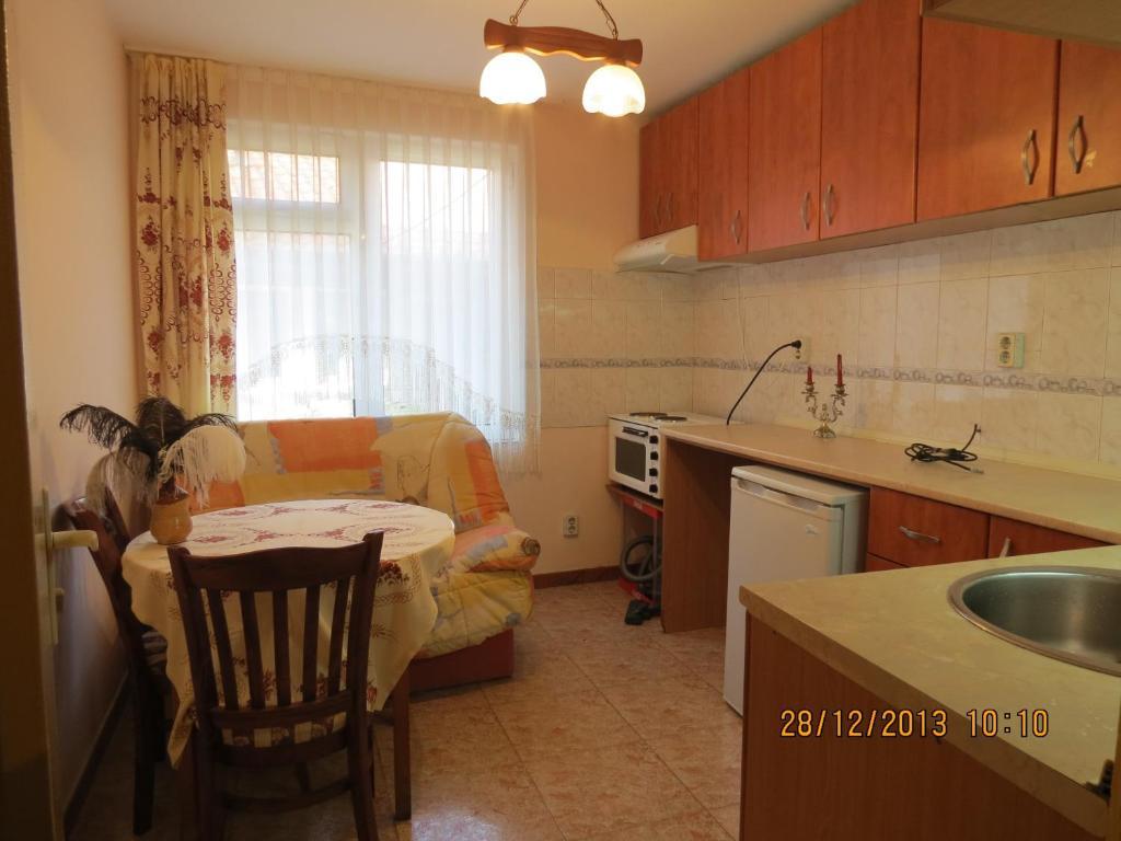 Family Hotel Lebed Nesebar Room photo
